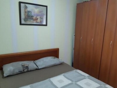 Apartman i dva stana za izdavanje u Budvi