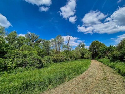Bivša čarda 3100 m2 - Zmajevac (jedinstvena lokacija)