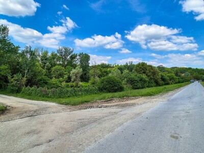 Bivša čarda 3100 m2 - Zmajevac (jedinstvena lokacija)