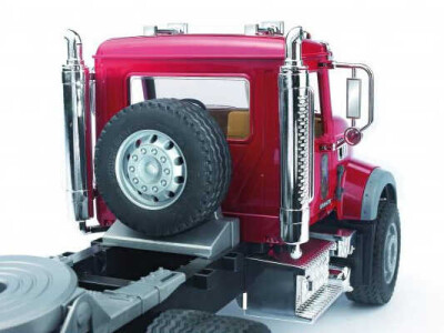 Bruder kamion Mack Granite + JCB 4CX