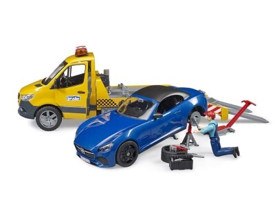 Bruder MB Sprinter Autotransporter sa svjetlosnim i zvučnim modulom i Bruder Roadster autom