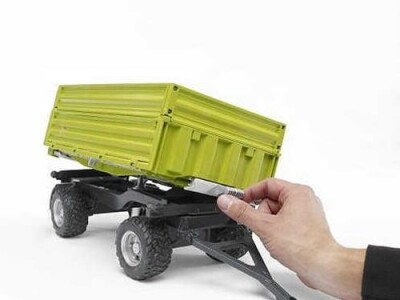 Bruder prikolica Fliegl