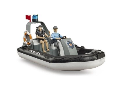 Bruder RAM 2500 policijski kamionet s svjetlosnim i zvučnim modulom, prikolicom, čamcem i 2 figurice