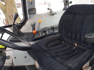 Case-international 5120 powershift