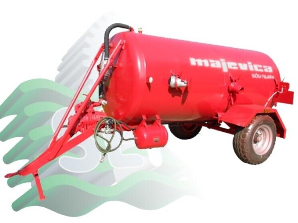 Cisterna 3200 L MAJEVICA M-3.2 Pocinčana