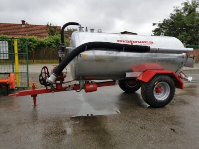 Cisterna 6000 L MAJEVICA M-6 Pocinčana