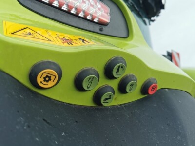 Claas Axion 800 CEBIS