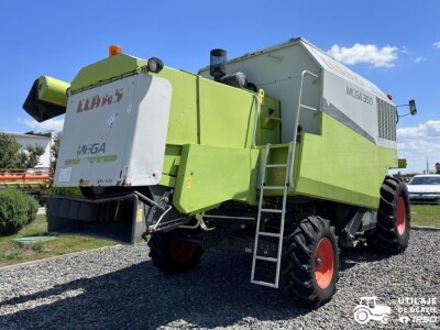 Claas Mega 350