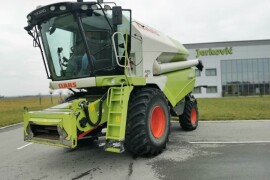 Claas Tucano 430
