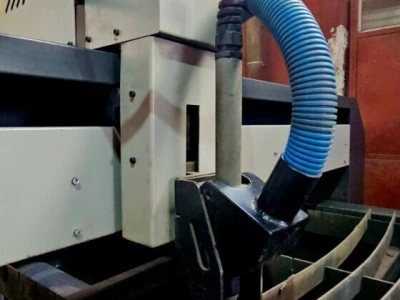 Cnc plazma sa hiper glavom+sistem odimljavanje+izvod za ruter