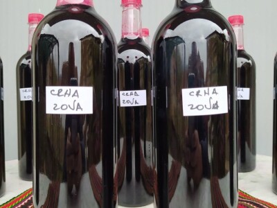 Crna Zova domaći sirup