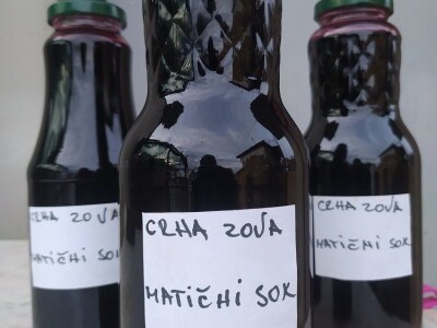 Crna Zova domaći sirup