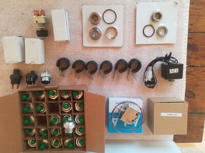 Delovi za klime za traktore i kombajne - isparivači hladnjaci ekspanzioni ventili filteri sušači...