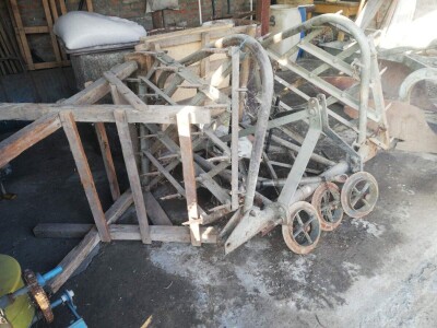 Drljača, špartač, dva pluga, sejalica