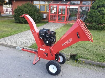 DROBILICA GRANJA AGM MOTORNA VUČENA 10cm/15ks