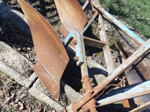 DVOBRAZNI   PLUG 10 cola ( podesiv )