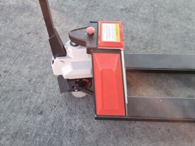 Električni paletar 1500kg / 2000 kg