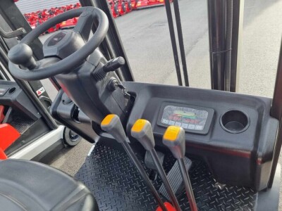 Električni viličari 2000 kg