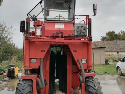 ERO SF190 Kombajn za berbu grožđe