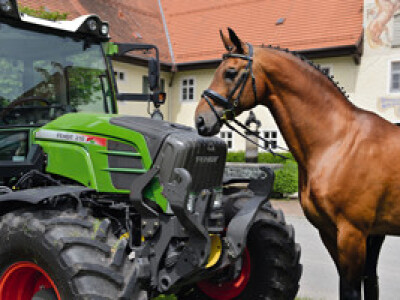 Fendt Vario serija 700