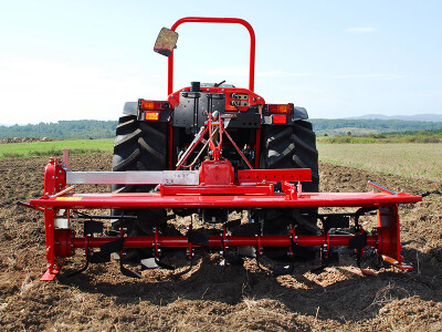 Traktorske freze s bočnim pomakom