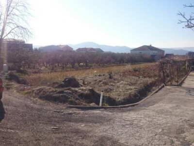 Građevinsko zemljište, Opuzen, 2000m2