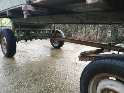 Gumenjak prikolica 2 tone