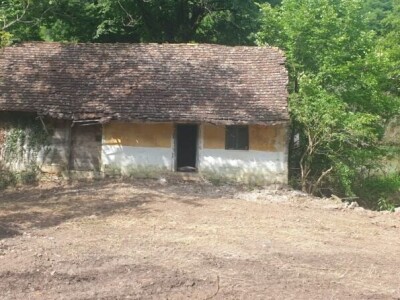 Imanje uz rijeku Koranu 19.667 m2 - Točak (Slunj)