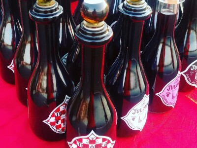 Aromatizirano vino s afrodizijačkim učincima