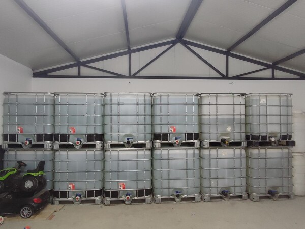 Meka rakija 062 155 64 50 cena 150 dinara