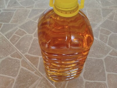 Meka i ljuta rakija vece kolicine  180 din i 350 din 0656576213