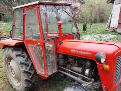 Prodajem traktor IMT 539