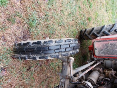 Prodajem traktor IMT 539