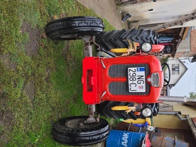 Traktor Imt 558