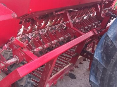 IMT-634 mehanička ŽITNA SIJAČICA, 23 reda, zahvat 3m