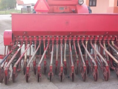 IMT-634 mehanička ŽITNA SIJAČICA, 23 reda, zahvat 3m