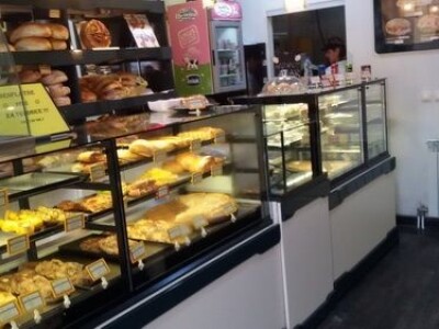 Izdajem opremljen lokal, pekara, proizvodnja kolača, kuvanih jela