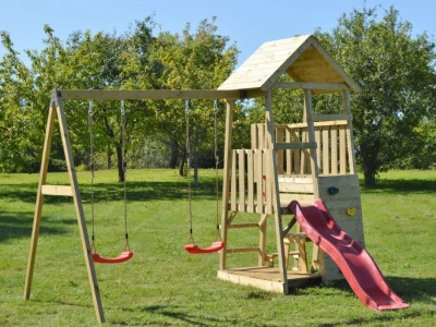 J10 Dječji toranj s toboganom, pješčanikom, klupom za piknik i dvostrukom ljuljačkom