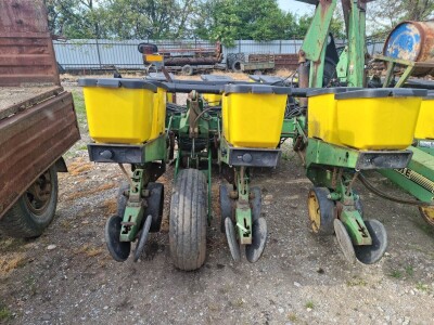 John Deere 1760/12