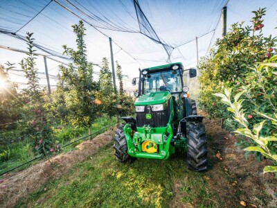 5G Serija traktora - John Deere kompaktni traktori