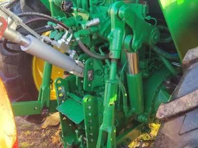 John deere 6010