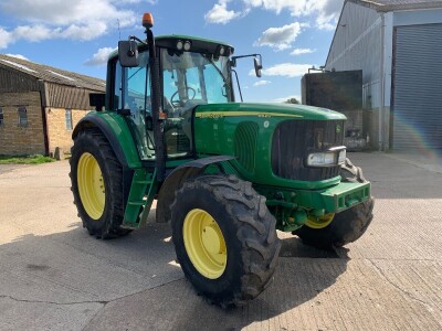 John Deere 6620