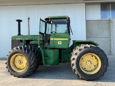John Deere 8430 Luna