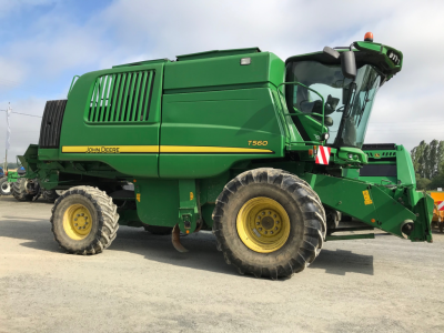 John Deere T560 4×4