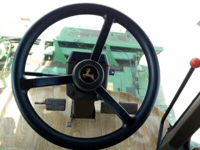 Kombajn John Deere 9780 CTS + Žitni heder John Deere 622R 6,7m