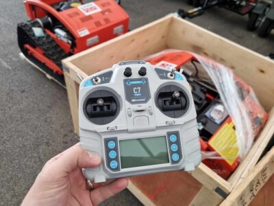 Kosilica na daljinsko upravljanje AGM