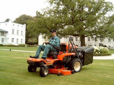 Kubota Kosilica GZD21 HD