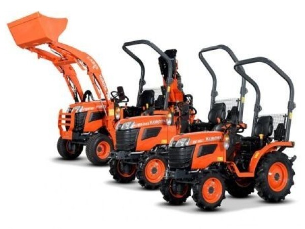 Kubota traktor sa središnjom kosilicom B1181