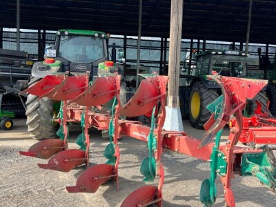 Kverneland LB 100-200 Vario