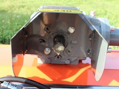 Malčer Mateng F.US/M145H model s hidrauličnim pomakom